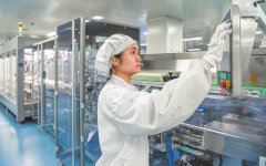 出产的温度、湿度等环节参数进行精准调控